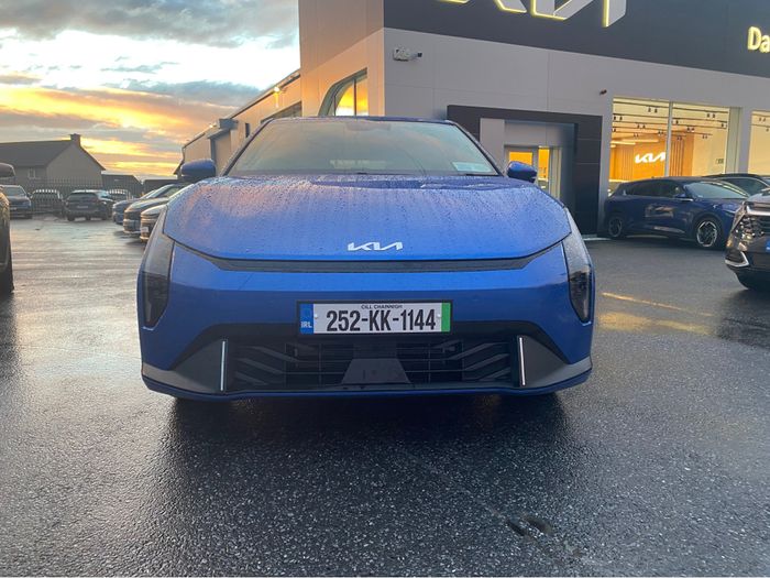 Kia EV4 2025