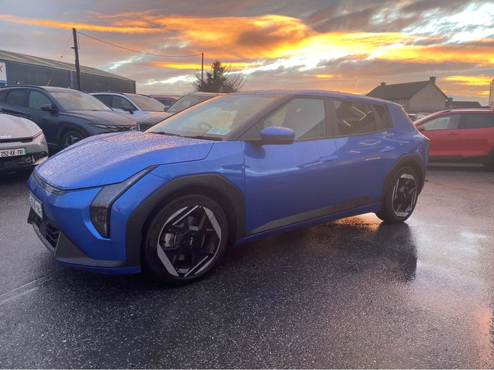 Kia EV4 2025