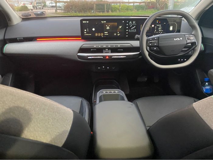 Kia EV4 2025