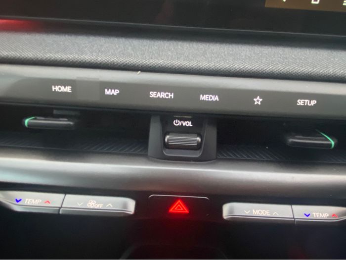 Kia EV4 2025