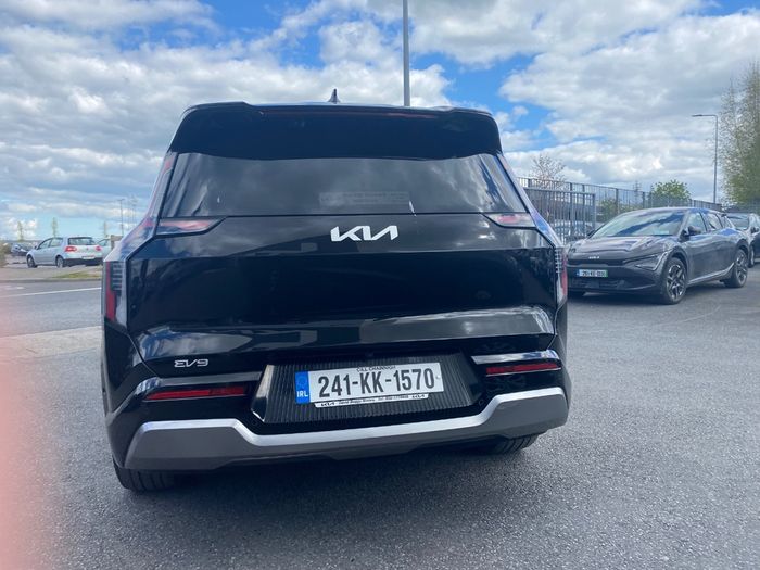 Kia EV9 2024