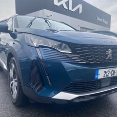 Peugeot 5008 2021