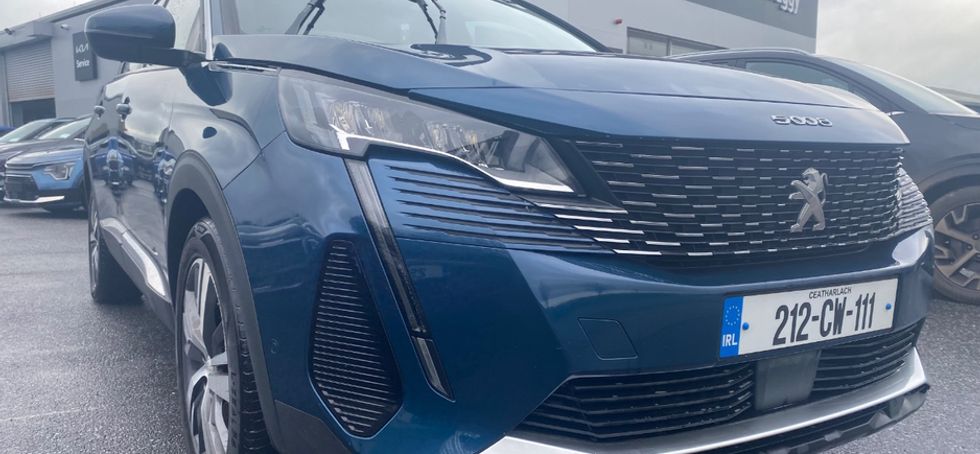 Peugeot 5008 2021