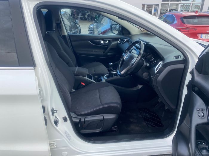 Nissan QASHQAI 2016