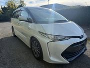 Toyota Estima 2016