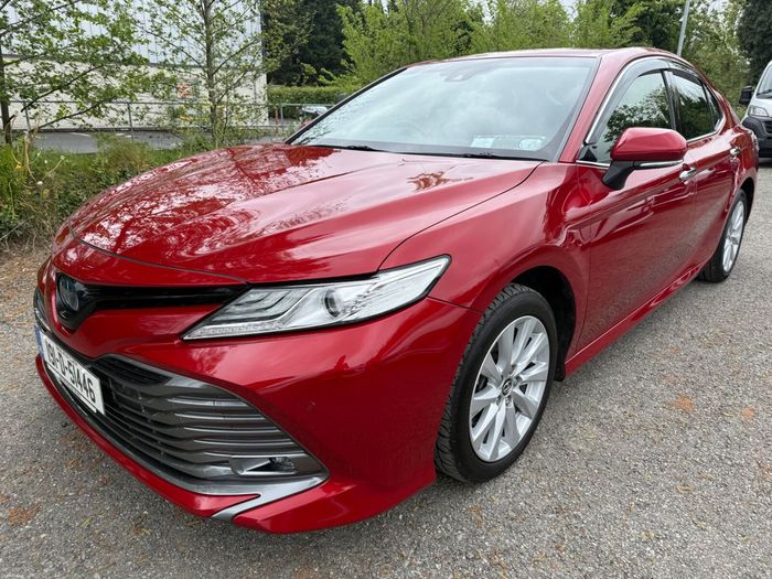 Toyota Camry 2019