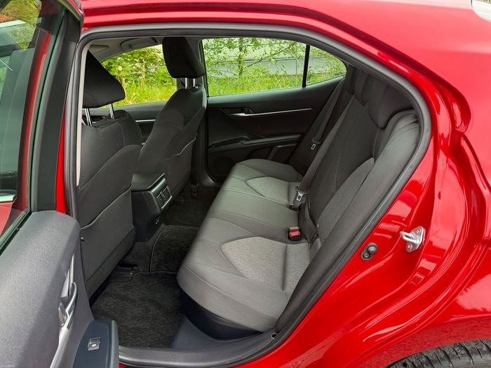 Toyota Camry 2019