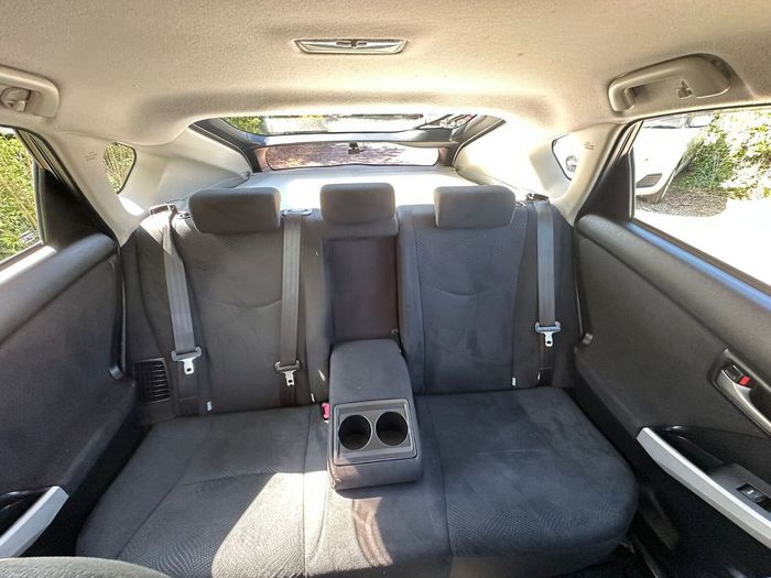 Toyota Prius 2015