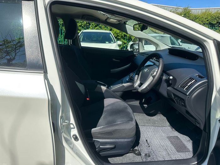 Toyota Prius 2015