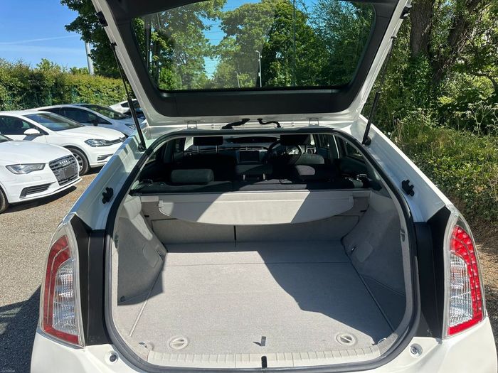 Toyota Prius 2015