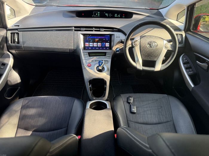 Toyota Prius 2015