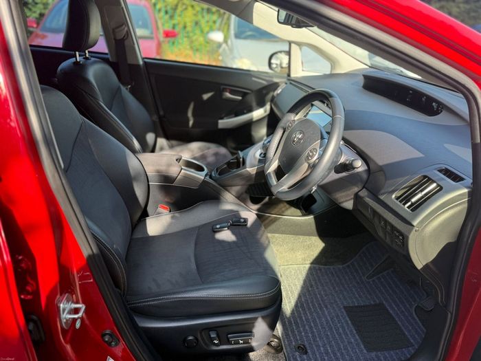 Toyota Prius 2015
