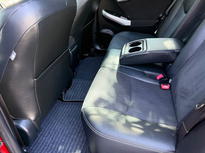 Toyota Prius 2015