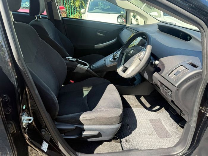 Toyota Prius 2015