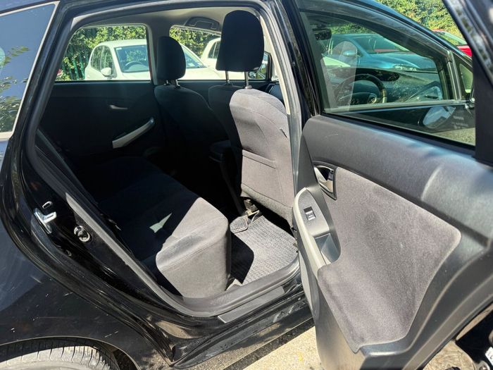Toyota Prius 2015