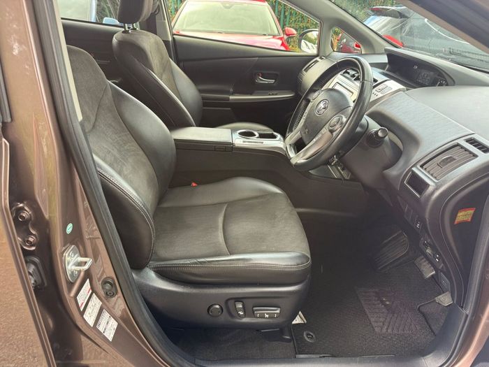 Toyota Prius 2015
