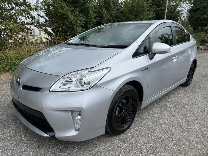 Toyota Prius 2015