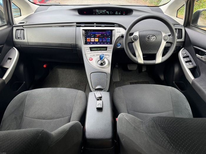 Toyota Prius 2015