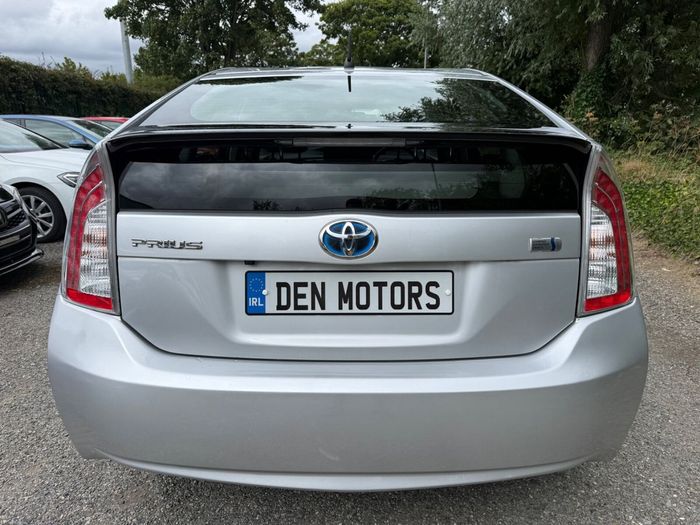 Toyota Prius 2015