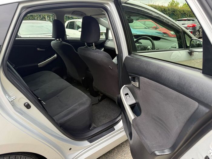 Toyota Prius 2015