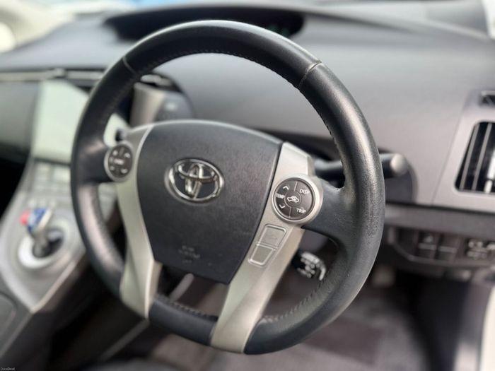 Toyota Prius 2015