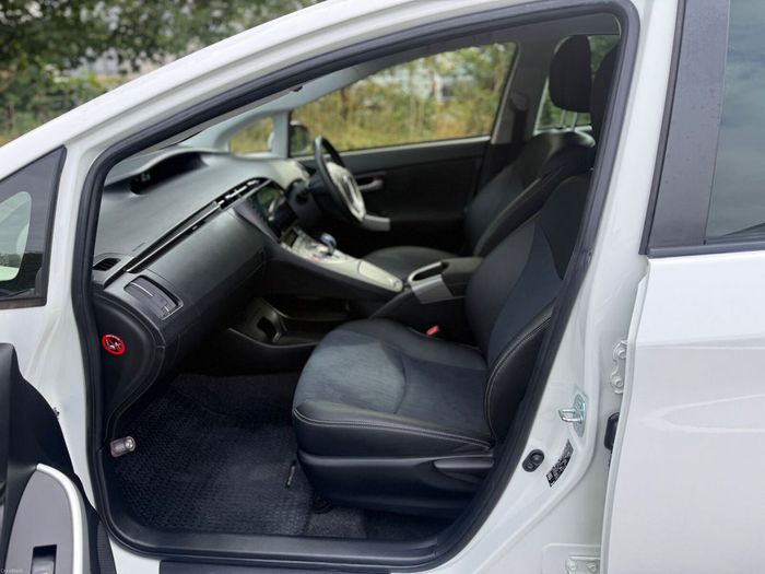 Toyota Prius 2015