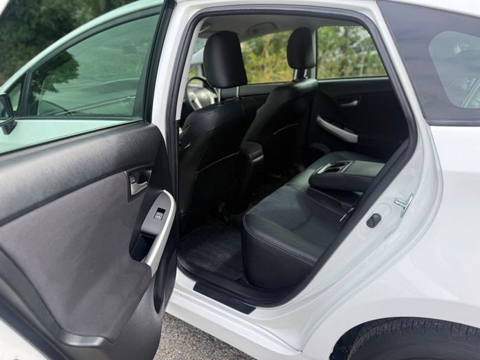 Toyota Prius 2015