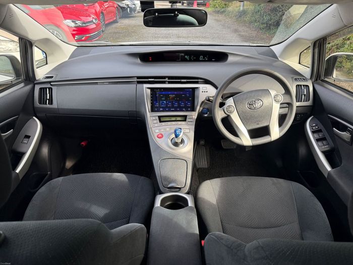Toyota Prius 2015