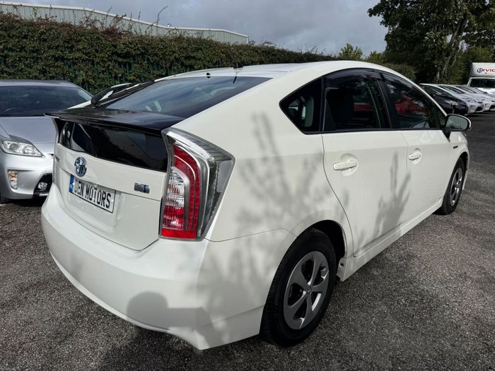 Toyota Prius 2015