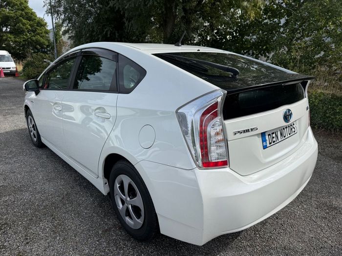 Toyota Prius 2015