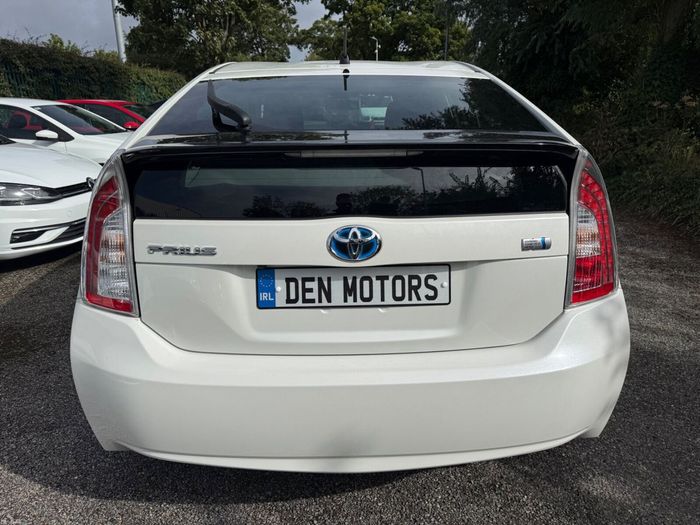 Toyota Prius 2015