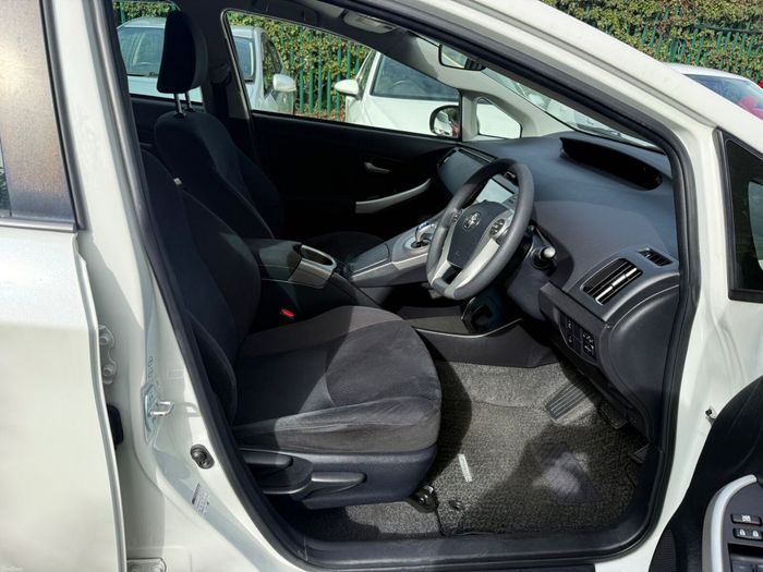Toyota Prius 2015