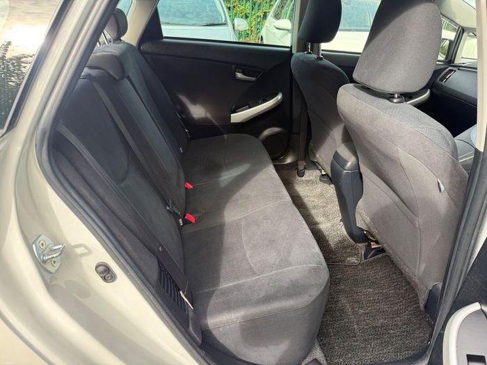 Toyota Prius 2015