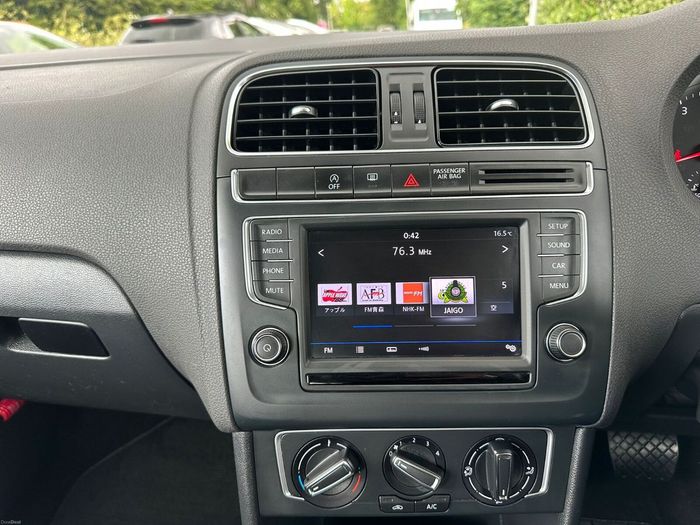 Volkswagen Polo 2016