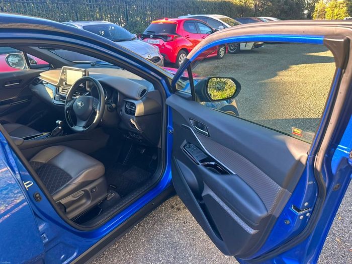 Toyota C-HR 2021