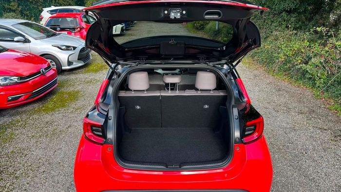 Toyota Yaris 2021