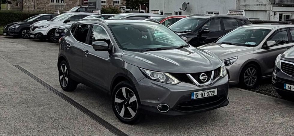 Nissan QASHQAI 2015