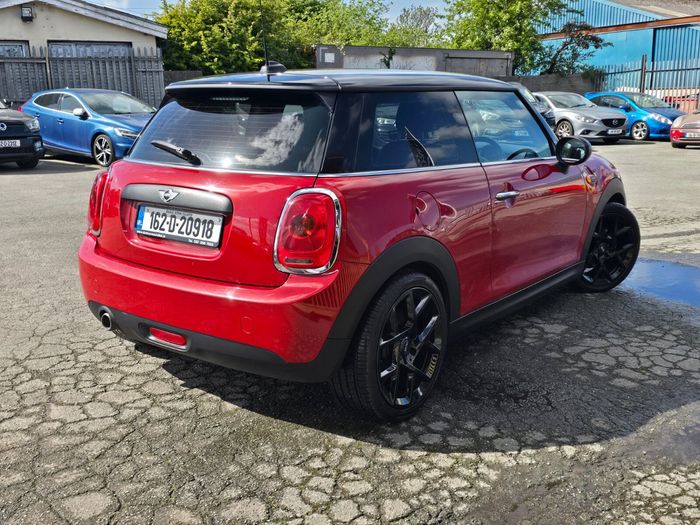 MINI Cooper 2016