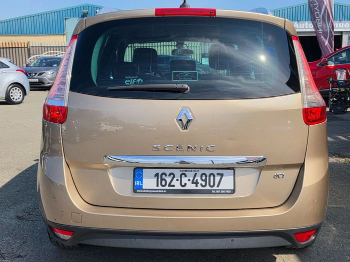 Renault Grand Scenic 2016