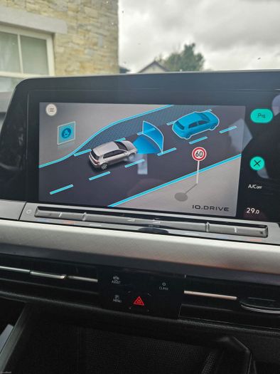 Volkswagen Golf 2021