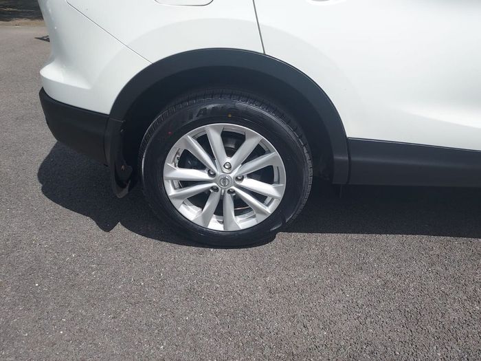 Nissan QASHQAI 2015