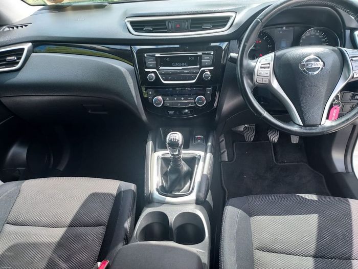 Nissan QASHQAI 2015