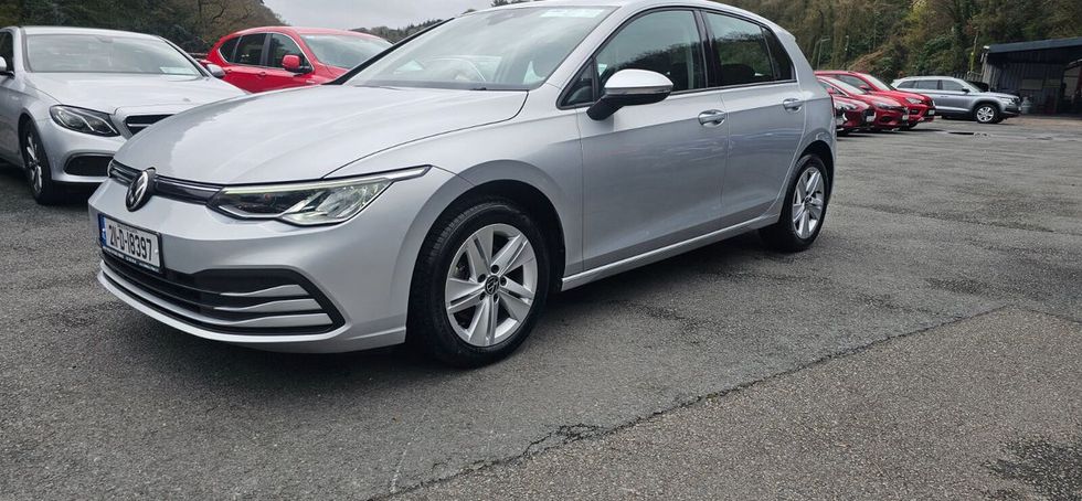 Volkswagen Golf 2021