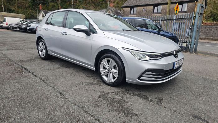Volkswagen Golf 2021