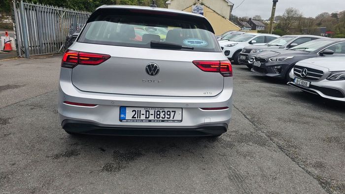 Volkswagen Golf 2021