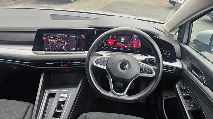 Volkswagen Golf 2021
