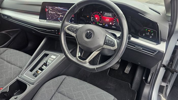 Volkswagen Golf 2021
