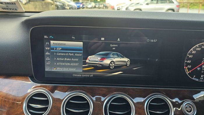 Mercedes-Benz E-Class 2019