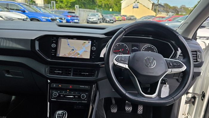 Volkswagen T-Cross 2021