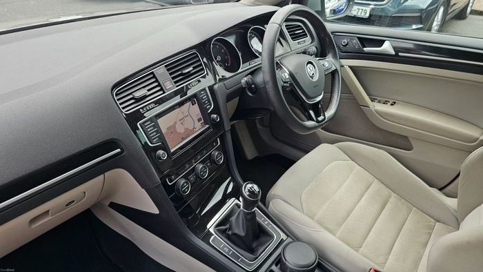 Volkswagen Golf 2016